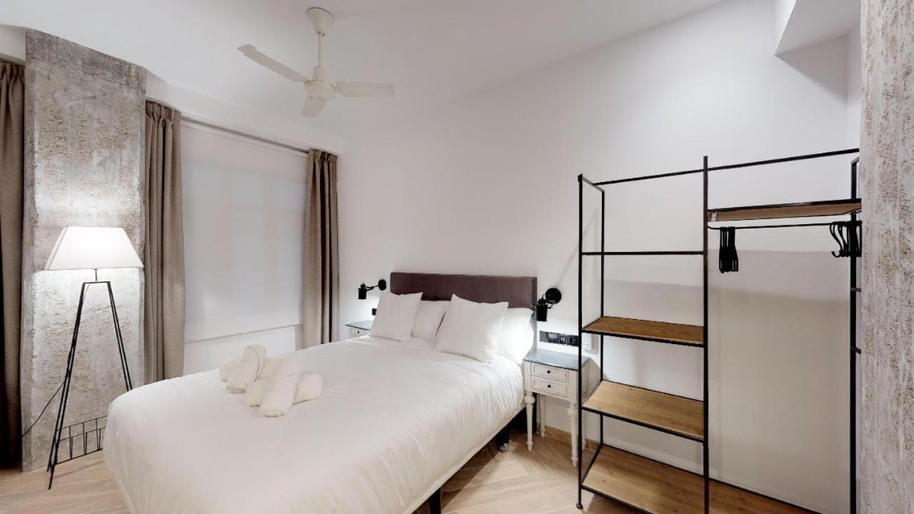 Goerlich Suites Valencia Zimmer foto