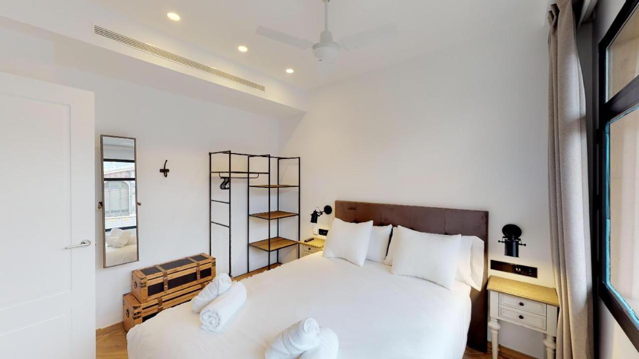 Goerlich Suites Valencia Zimmer foto